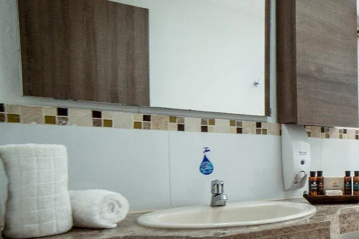 San Andrés Solare Sai Ecohotel (Adults Only) מלון
